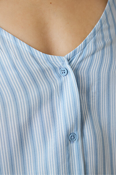 Penti Açık Mavi Lilah Çizgili V Yaka Atlet Pijama Üstü