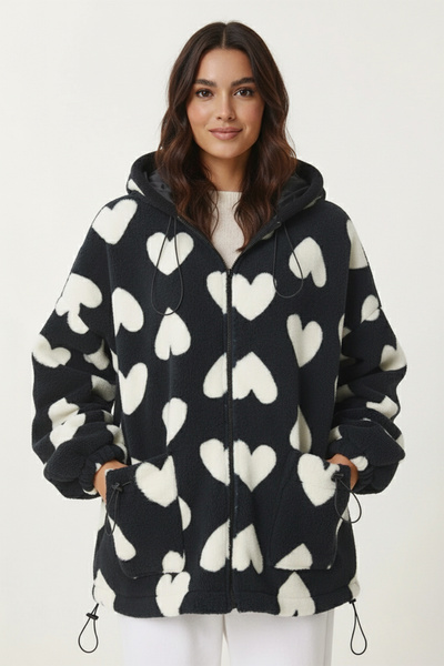 VeniLife Плюшено палто с качулка във формата на сърце