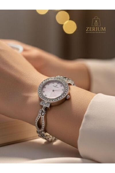 ZERİUM ساعات لامعة – ساعة نسائية أنيقة باللون الفضي مع قرص ملون (قطعة واحدة)
