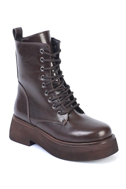 Capone Outfitters Γυναικείες μπότες Melessa με στρογγυλή μύτη και φερμουάρ στο πλάι με σόλα Trak