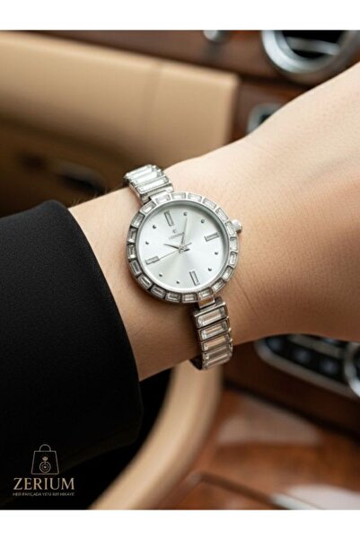 ZERİUM Waterway Elegance Round Design Women's Watch