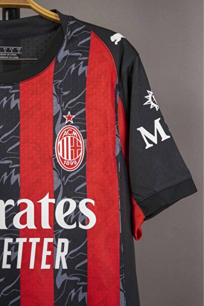 Unspecified Two-piece kit for AC Milan - the home kit for the (2026) season