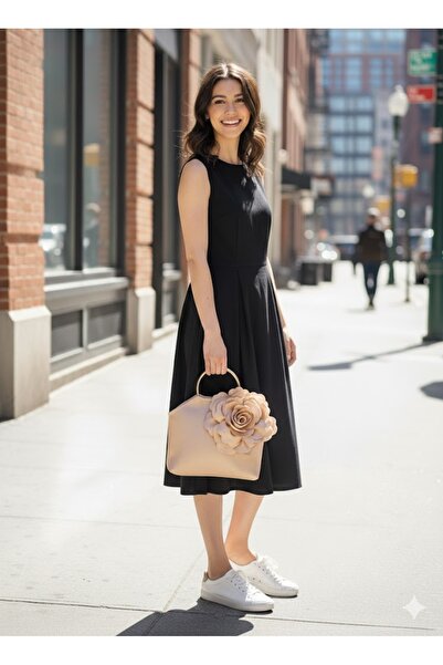 GUSTELLO Beige Gold Metal D-Handle 3D Rose Motif Flower Handbag |   Wedding/Invitation Packages