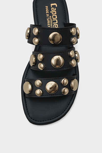 Capone Outfitters Дамски чехли с плоски ток и заоблен връх, с метални каишки Kate Strappy