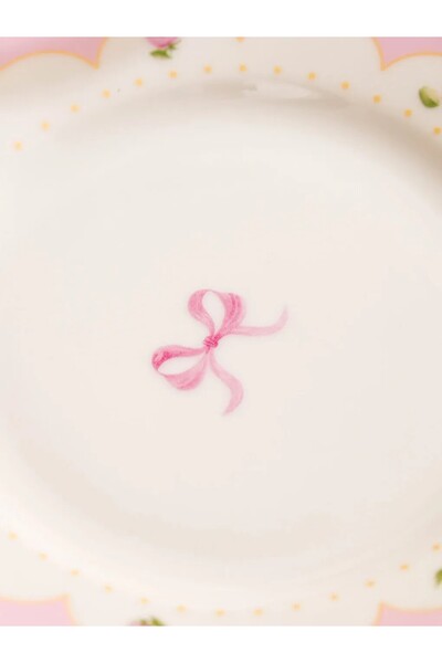 LC Waikiki Tbk,Dreamyrose-Pst-Tbk