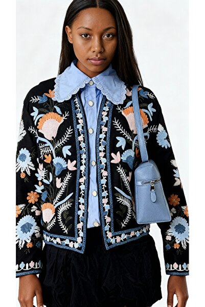 Matcha Butik سترة نسائية سوداء مطرزة بالزهور البوهيمية