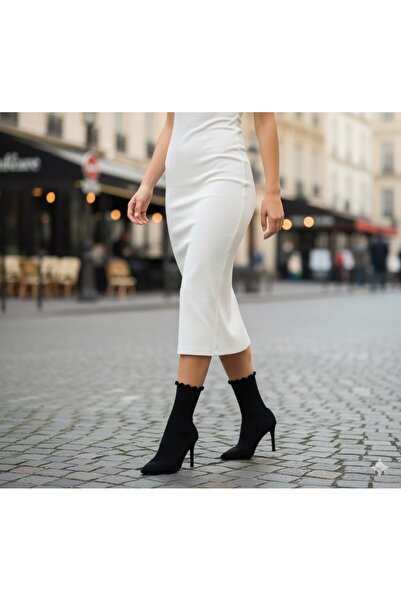 Forwena Черни безшевни дамски чорапи до глезена с волани и модална еластичност