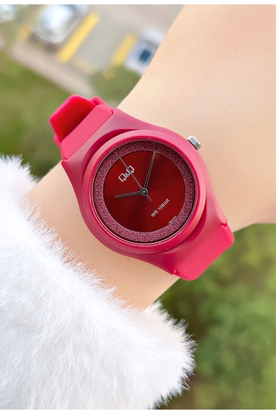 Q&Q 10 Atm Su Geçirmez Silikon Kordonlu Kırmızı Kadın Genç Kız Kol Saati