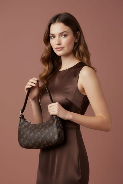 Carra Bags Kahverengi Baget Omuz Çanta Monogram Desenli