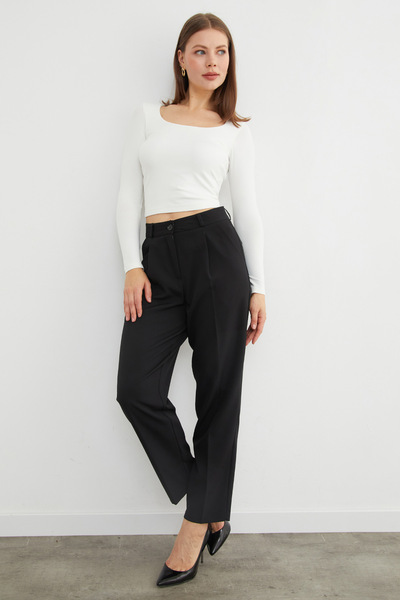 Fulla Moda Basic Square Neck Blouse