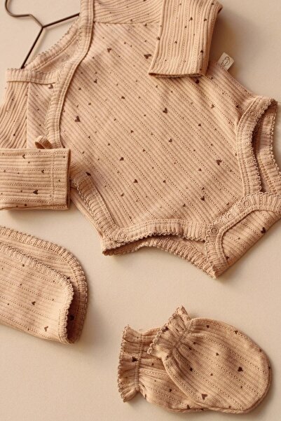 OhlalaKoala 5-Piece Double-Breasted Newborn Set Heart Printed Model 5