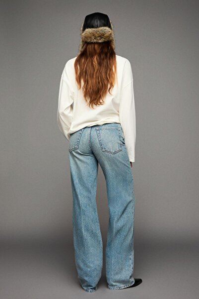 Bershka Geniş paça straight fit jean