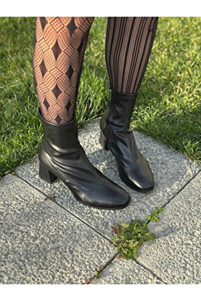 LOVE SHINE Felix Esnek Streç Kısa Topuklu Kadın Bot Büyük Numara