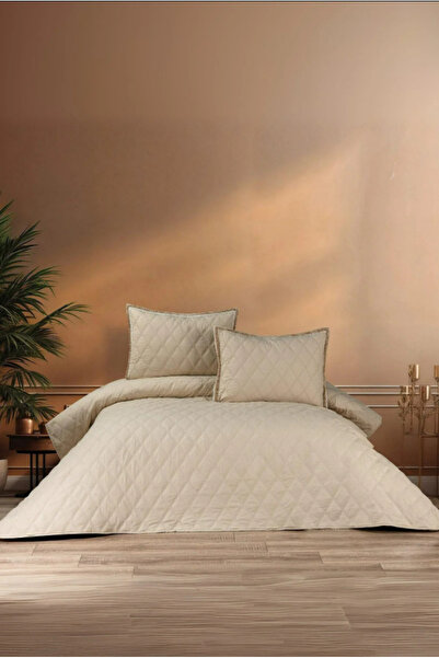 BELENAY Vita 3 Piece Bedspread Set – Double, Fiber Filled, Flounced Pillowcases