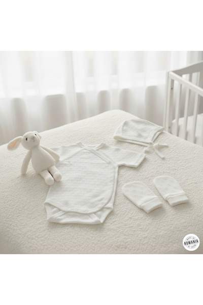 OEM Newborn set consisting of 3 pieces: bodysuit, hat and anti-scratch gloves
