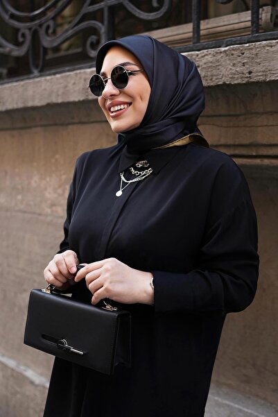 Levidor Černá taška přes rameno s flipovým zámkem