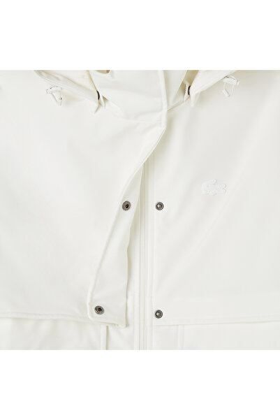 Lacoste Kadın Relaxed Fit Kapüşonlu Beyaz Yağmurluk