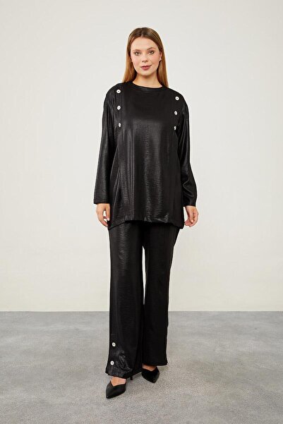 Levidor Black Button Detailed Crew Neck Double Suit