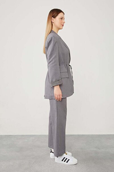 Levidor Anthracite Striped Waist Tied Trousers Set