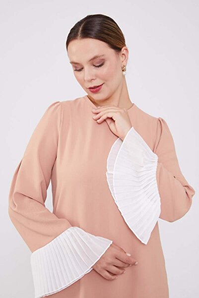 Levidor Chiffon Pleated Salmon Dress