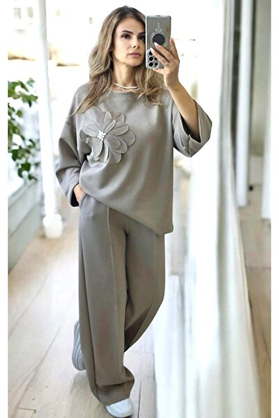 styleFlex Women's elastic viscose tracksuit with appliquéd flower