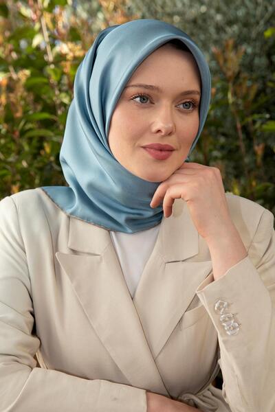 Levidor Two Sided Stone Twill Silk Scarf