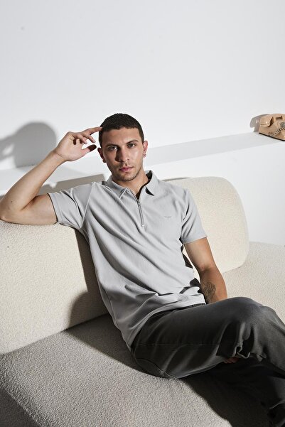 DAMGA JEANS Ανδρικό κοντομάνικο μπλουζάκι με γκρι γιακά πόλο με φερμουάρ