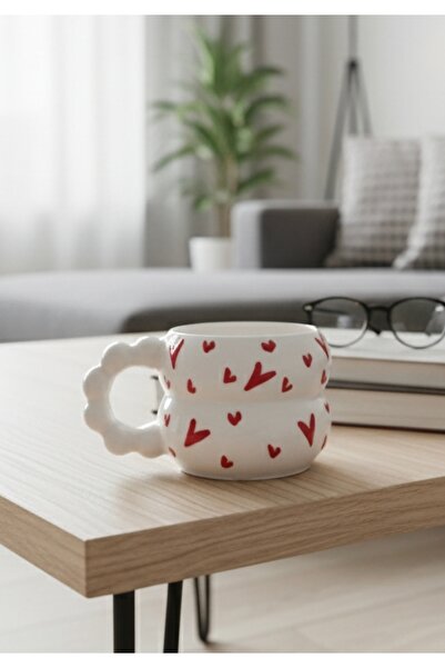 İZart Boncuk Kulp KIRMIZI KALP DESENLİ Özel Kabartmalı El İşlemeli Seramik Kupa