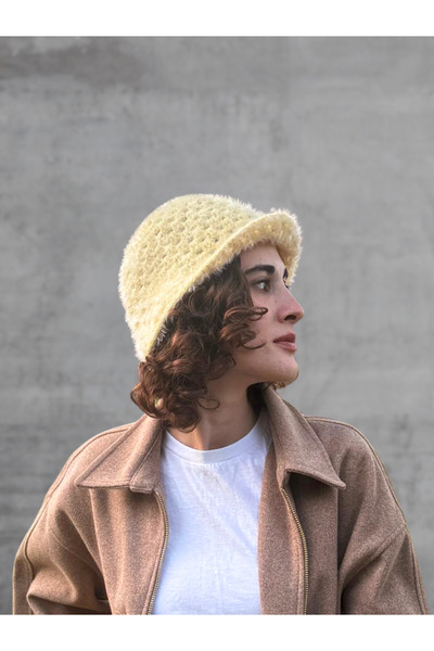 MELUSH Sarı Tüylü PUFİ Model Örgü Şapka