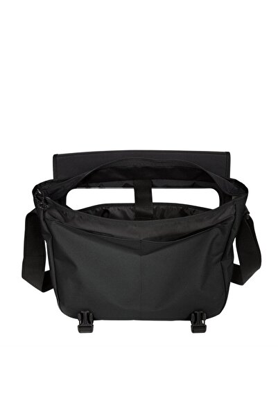 Eastpak Delegate+ Shoulder Strap Messenger Bag Black EK00026E0081