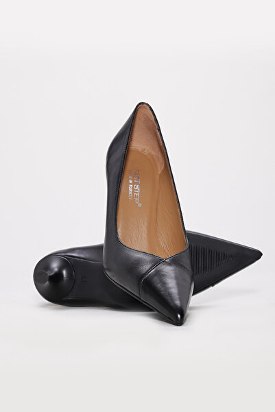 FAST STEP Hakiki Deri Kadın İnce Topuk Ayakkabı 019ZA24-485