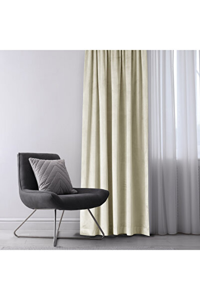 Amelia Home Velvet curtain with rings, Velvet, 210 g/m2, opacity 77%, 140 x 270 cm, Cream, 1 pc.