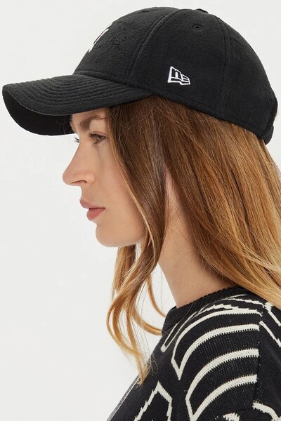 NEW ERA Cosy 9Forty New York Yankees Adjustable Cap Unisex Polar Hat Black