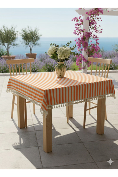 LILYUM Dikey Çizgili Dekoratif Masa Örtüsü