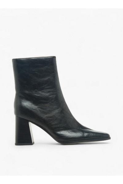 Flora Bella by Shoexpress Women Block Heel Ankle Boots