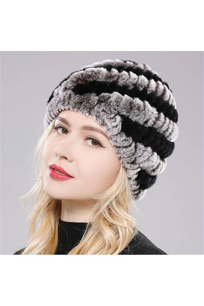 Confortino Elegant fur hats with thick lining Elise - universal size