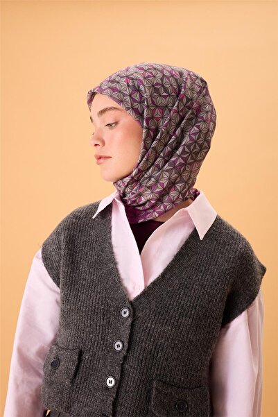 Silk Home 19 Pyramid Pattern Soft Scarf