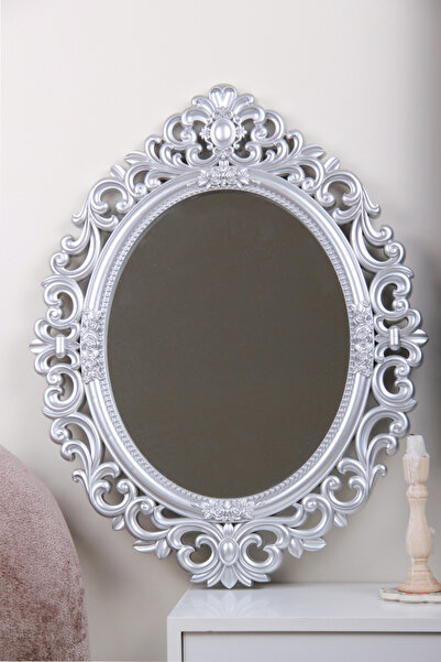 Generic Elegant mirror with a luxurious frame that adds a touch of elegance to the place 72 x 57 cm