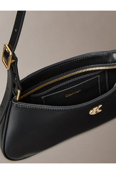 Calvin Klein Dámská malá taška přes rameno CK