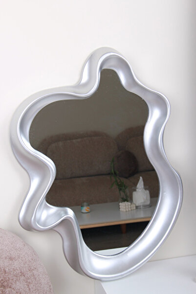Generic Artistic mirror with a wavy frame – a touch of modern luxury. 67cm * 49cm