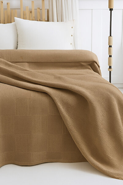 SUVAY 100% памучно двойно покривало, с мотив „пчелна пита“, цвят капучино