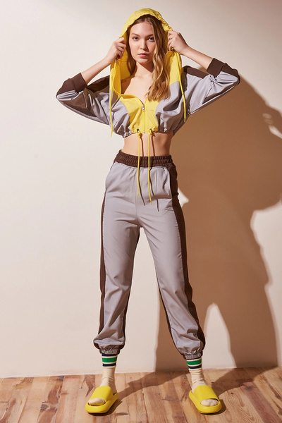 MAMAYAGA Women's Velvet Oversized Casual Kangru Pocket Hooded Sweatshirt Rubber Leg Sporty Stylish Tracksuit Set