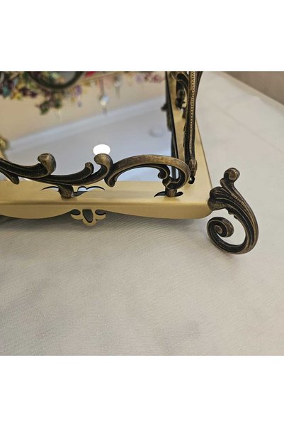 MaviDamla Metal Casting Tray with Handle Antique Yellow 46*32 cm