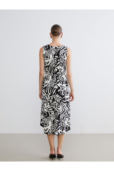 LC Waikiki Özmarka New Season Crew Neck Patterned Waist-Fitted Dress
