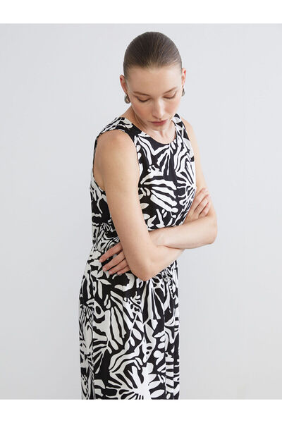 LC Waikiki Özmarka New Season Crew Neck Patterned Waist-Fitted Dress