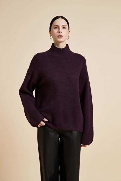 Yola سترة سادة برقبة عالية وأكمام طويلة