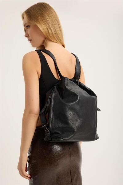 HomeStore Geantă cu bază ovală și spate plat