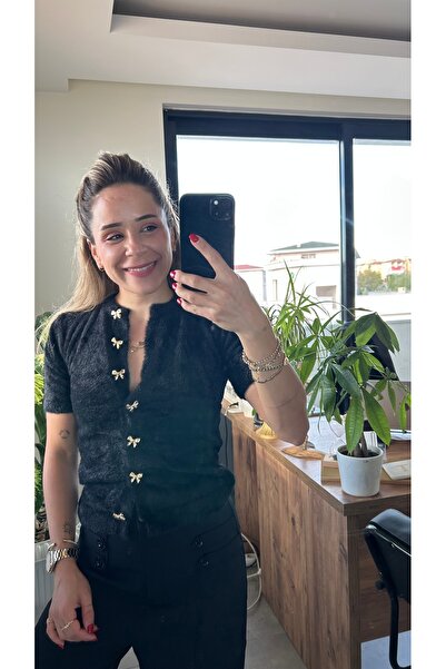 ELİF TARAKÇI BUTİK سترة سوداء ناعمة