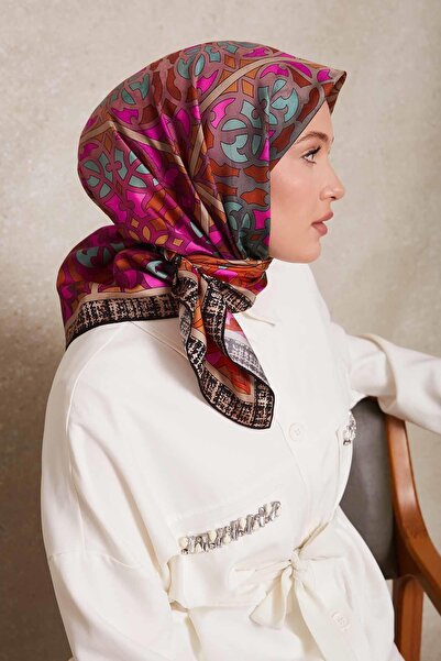 Levidor وشاح حريري بنمط فيكتور أسود-فوشيا