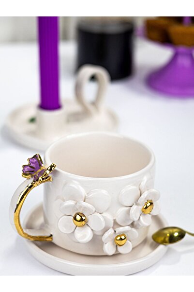 EL YAPIMI 24k Altın Süslemeli Kelebek ve Zarif Çiçekler Temalı Seramik Mug Hediye